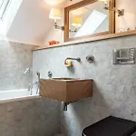 Gruppenhaus 4*